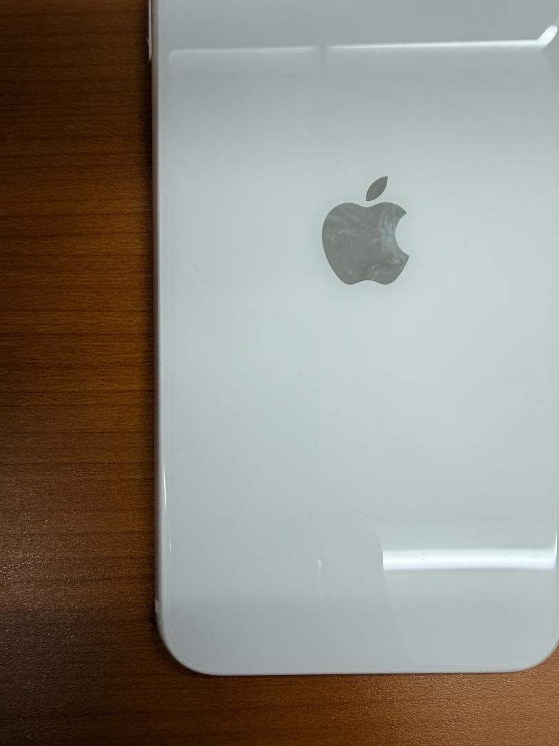 S*✨様 動作確認済 iPhone SE 第3世代 A2782 ID UY67L