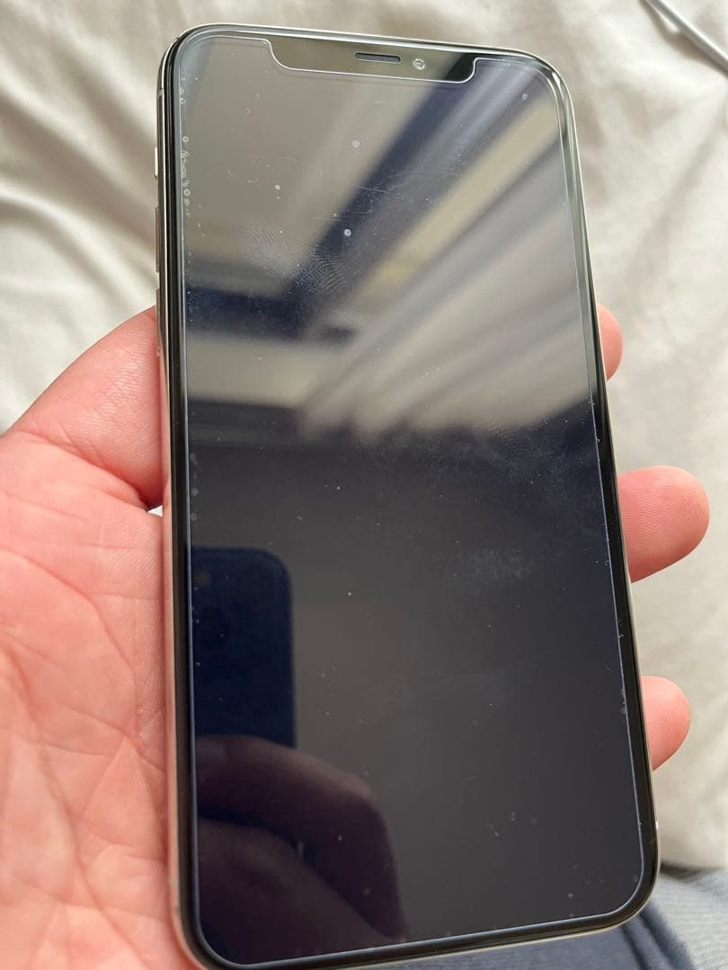 iPhone 11 pro 256GB 本体　白　シルバー　Faceid✖︎