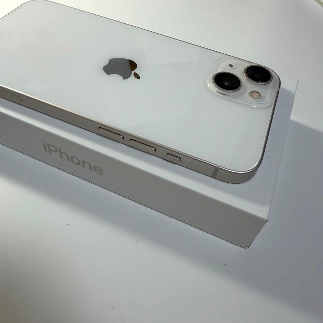 Apple iPhone 13 スターライト
