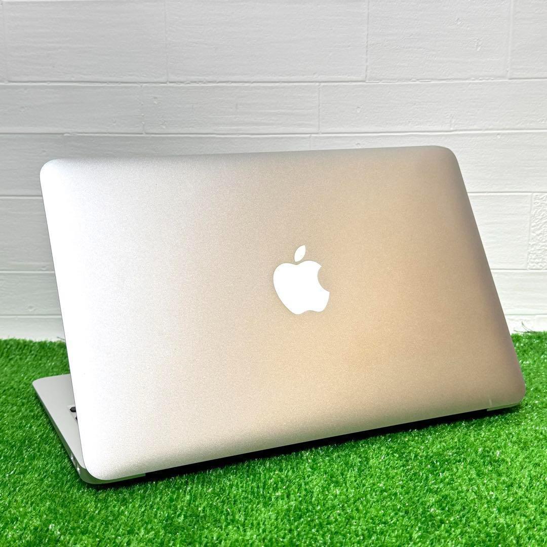 MacBook Air 11インチ SSD128GB 4GB ノートPC