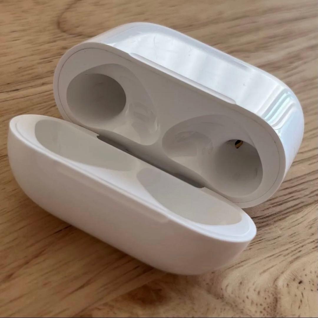 Apple AirPods 4 MXP93J/A アクティブノイズキャンセリング