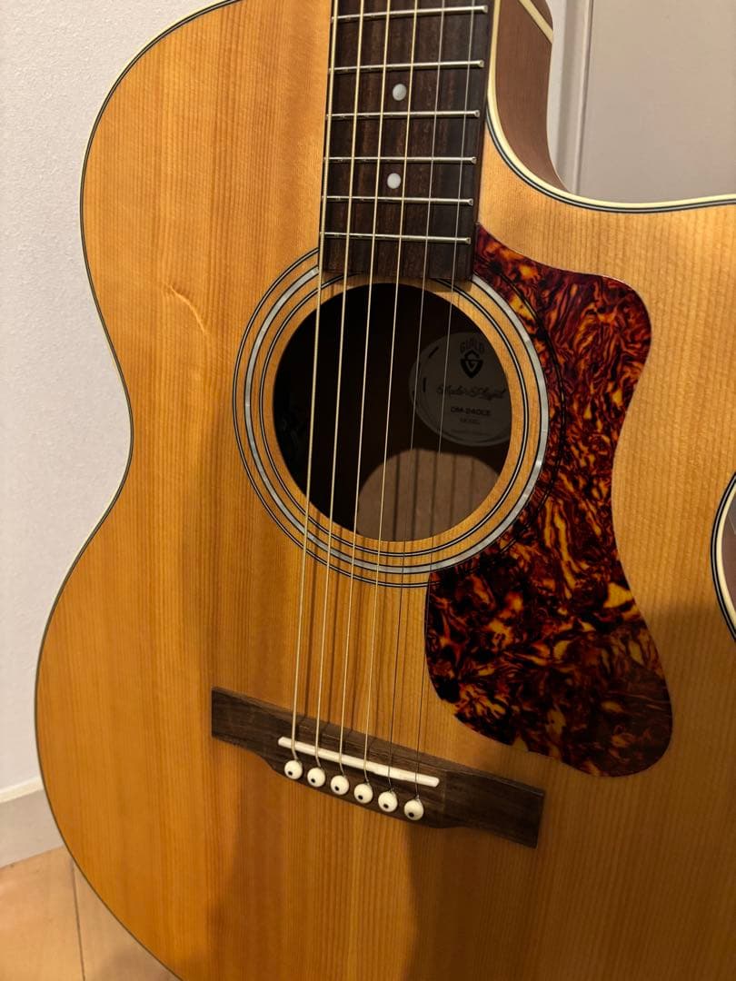 GUILD OM-240CE エレアコ