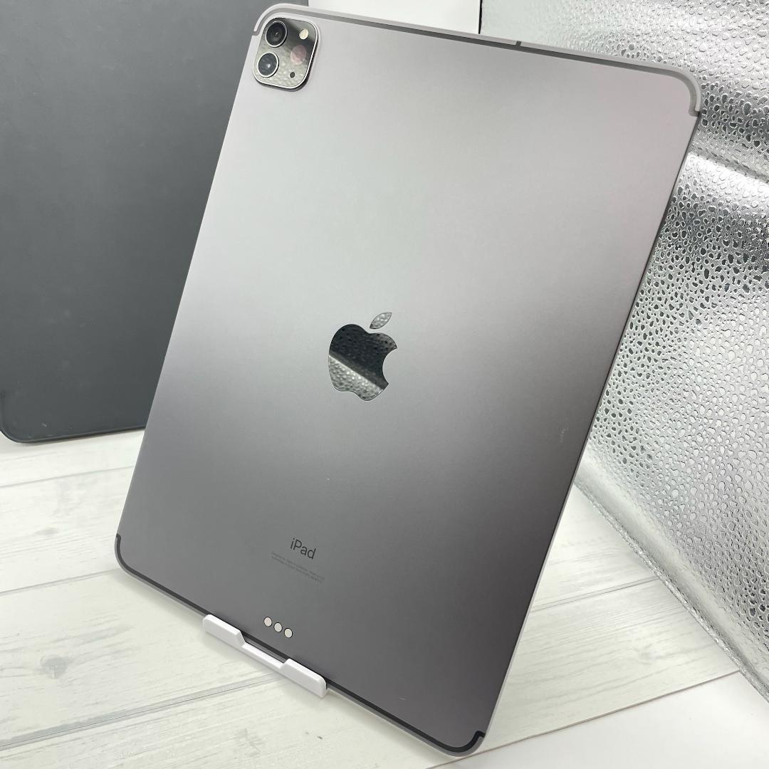【美品】セルラー iPad Pro11 第2世代 純正マジックキーボードセット