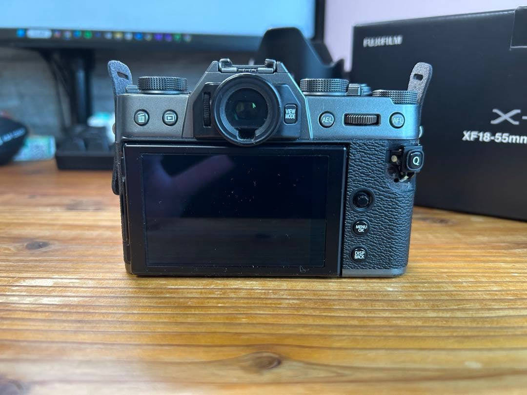 FUJIFILM X-T30 レンズセット　純正の予備バッテリー付き