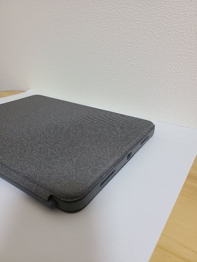 logicool COMBO TOUCH iPad Air ケース　第４世代