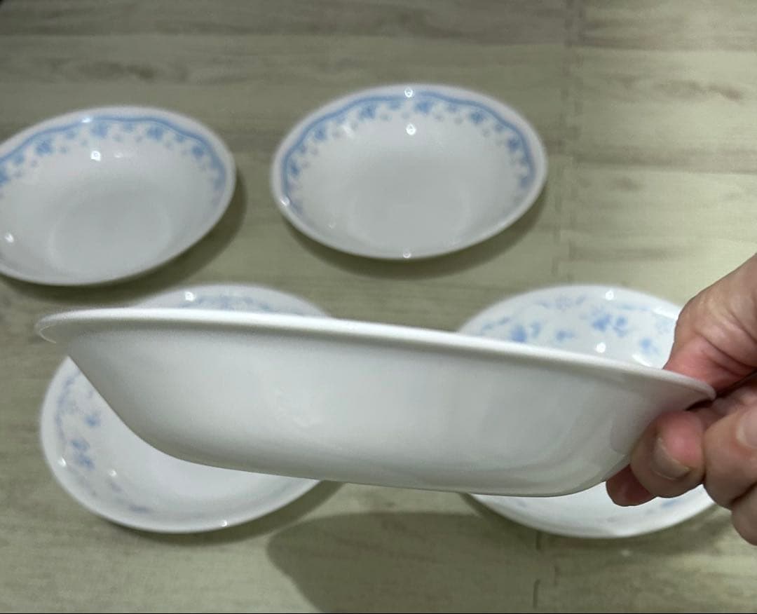 コレール 青い花　耐熱強化ガラス　ミニマムな暮らしにお　値下げ頑張ります