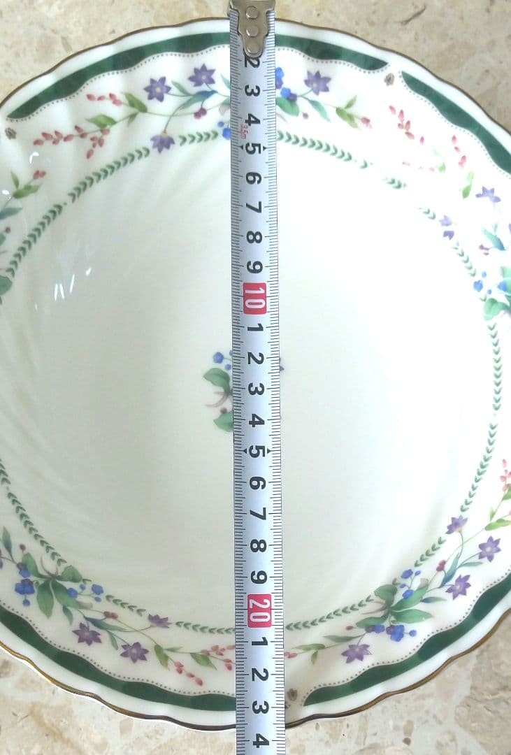 未使用　美品　ナルミ　深皿　大プレート