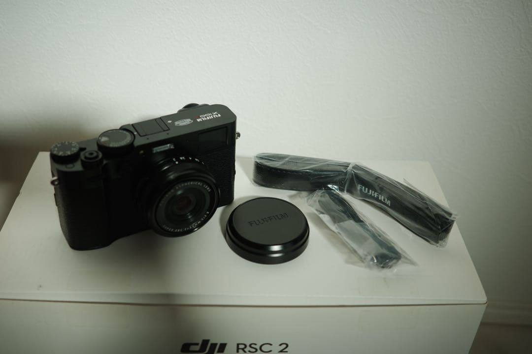 Fujifilm X100VI BLACK（多言語版）保証あり