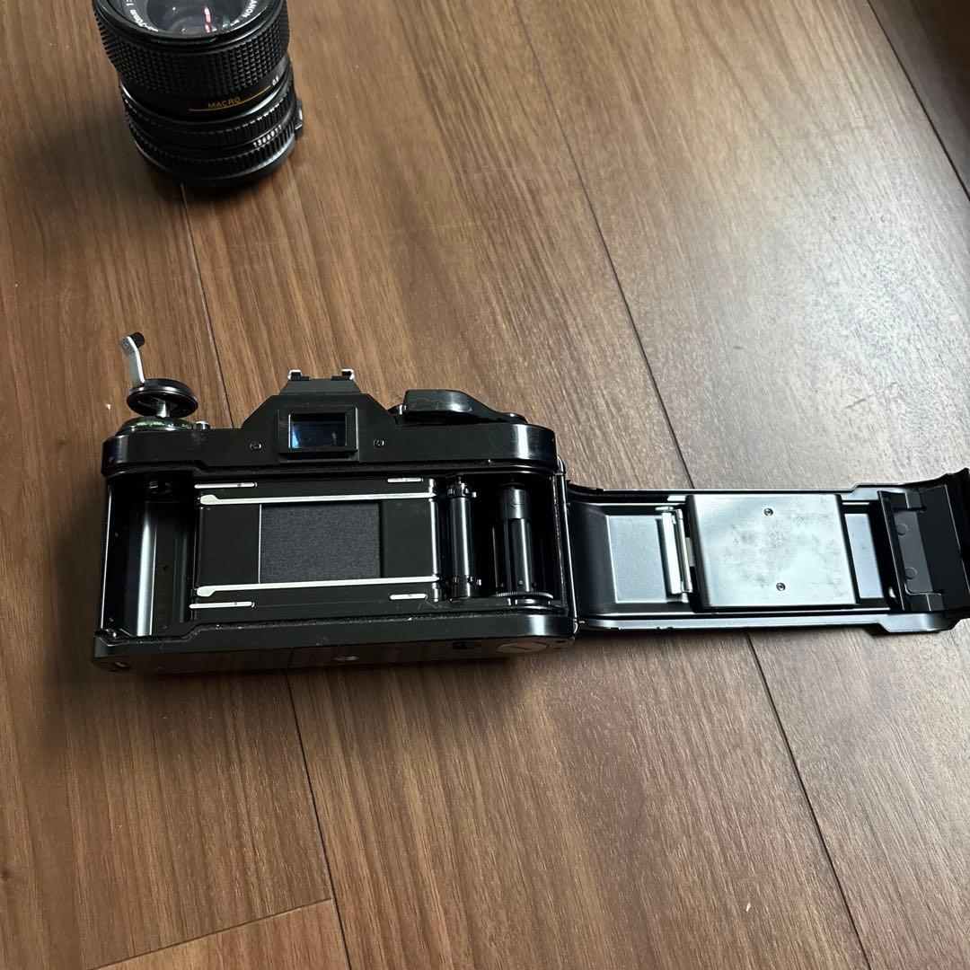 Canon AE-1 フィルム一眼レフカメラ　ストロボ　ナショナル