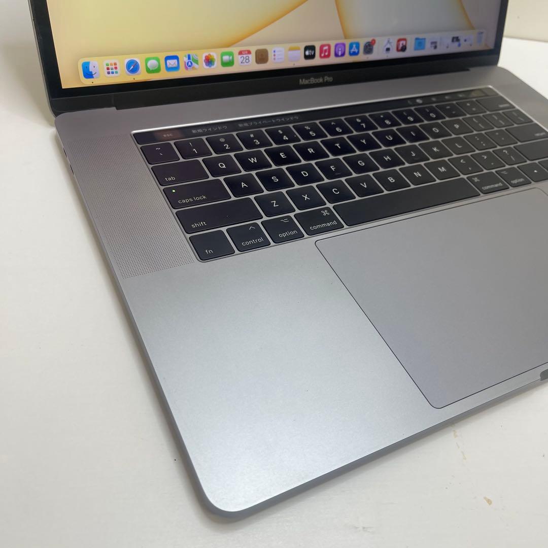 MacBook本体 Macbook Pro 2017 15inch i7 16GB SSD512GB