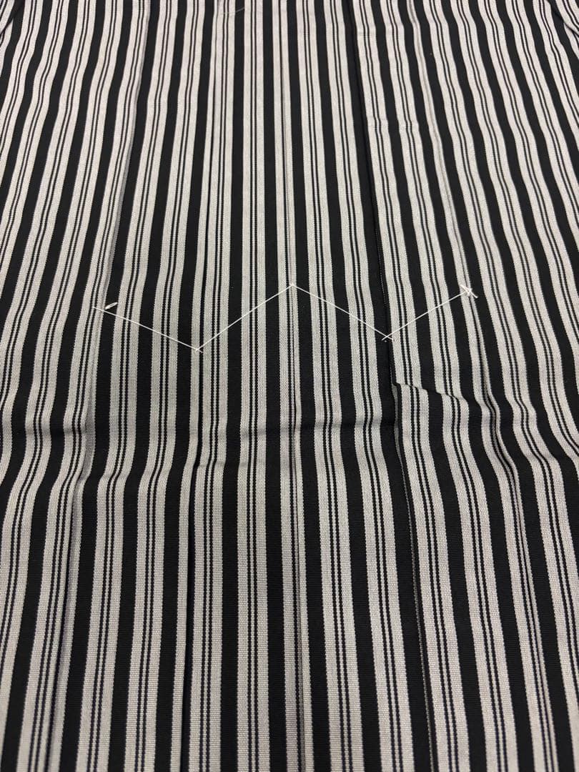 七五三　男の子　袴セット　袴丈長め　黒系　子持ち縞　シンプル　新品　③