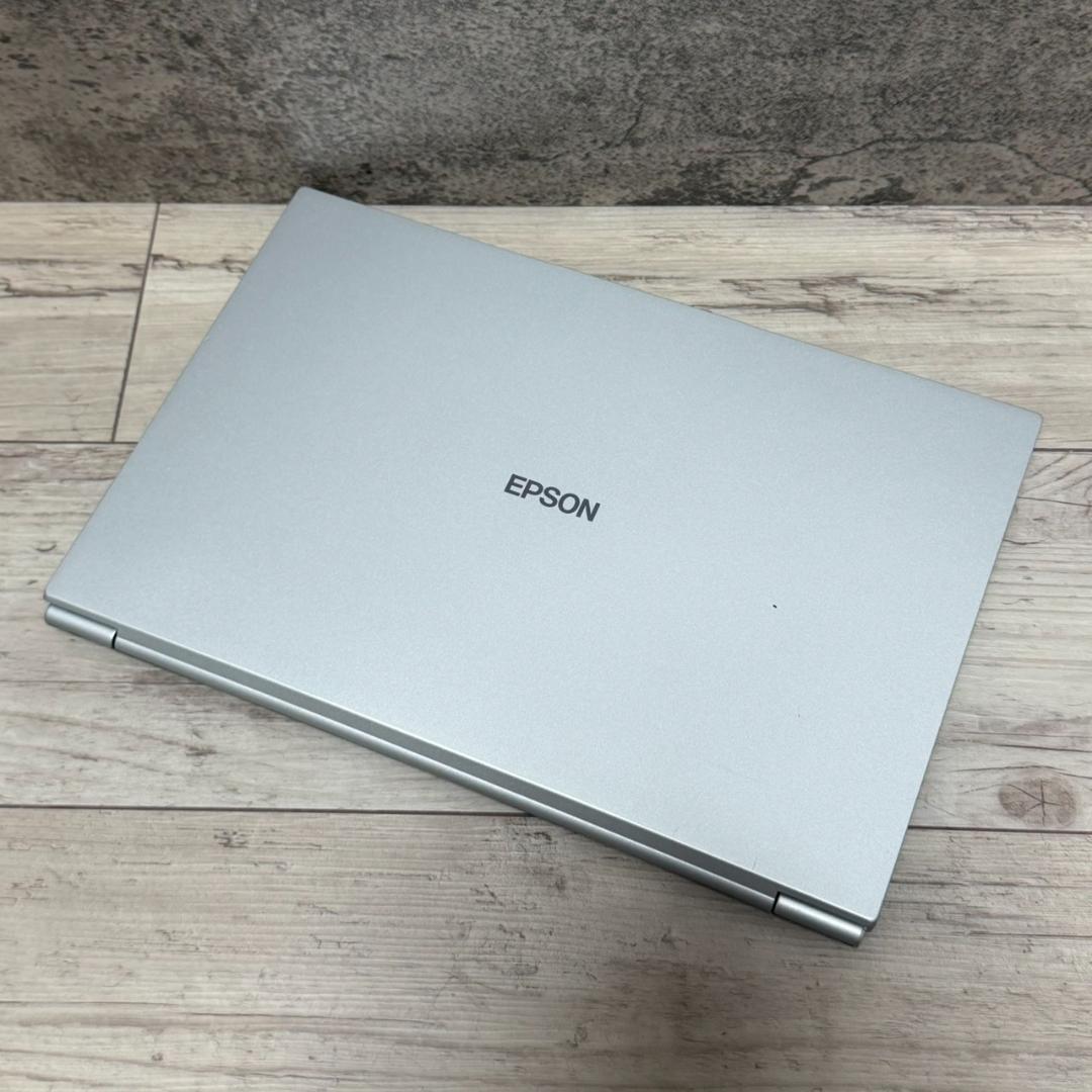 希少☆美品☆ EPSON NA710 Core i7 16GB Office