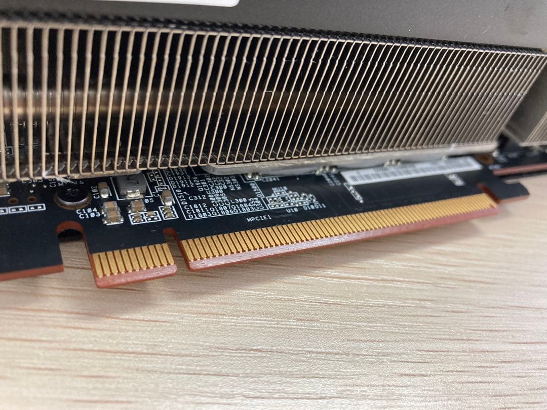 グラフィックボード・グラボ・ビデオカード ASRock RX 6800 XT PhantomGaming D 16G OC