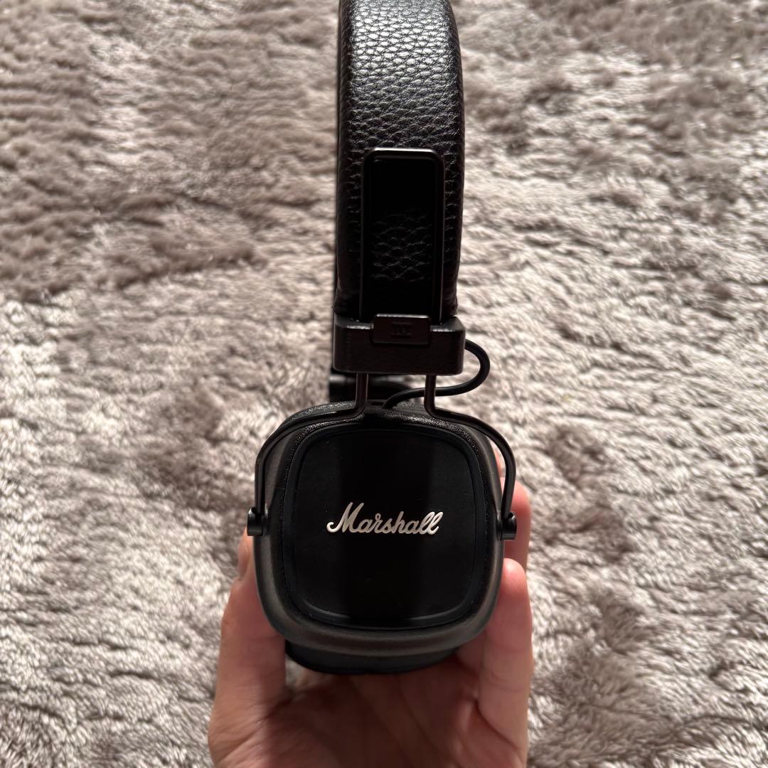 Marshall Major IV ワイヤレスヘッドホン 80時間再生 ケース付