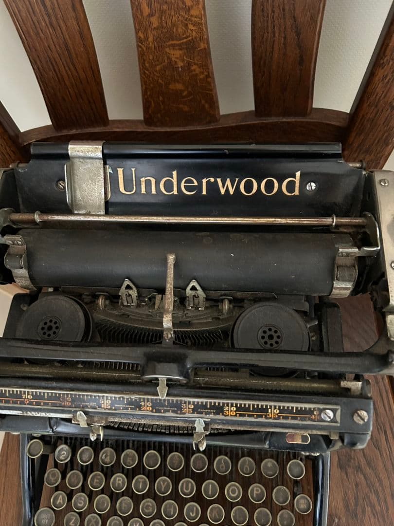 アンダーウッド社製　タイプライター