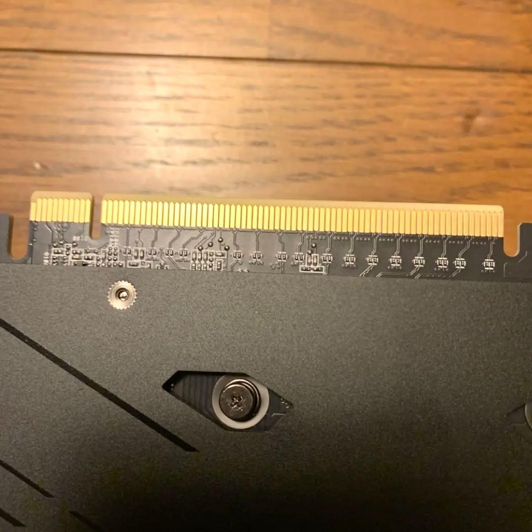 グラフィックボード・グラボ・ビデオカード RX7700xt 12GB