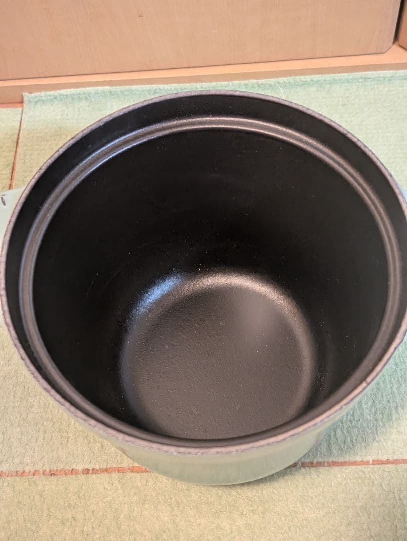 LE CREUSET ココット．エブリィ 水色 ホーロー鍋 約20cm