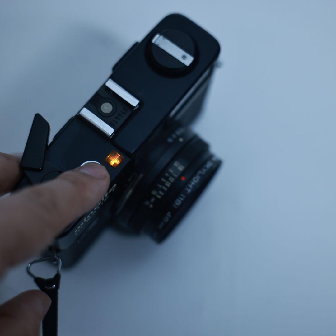 フィルムカメラ MINOLTA HI-MATIC F 電池付き 黑