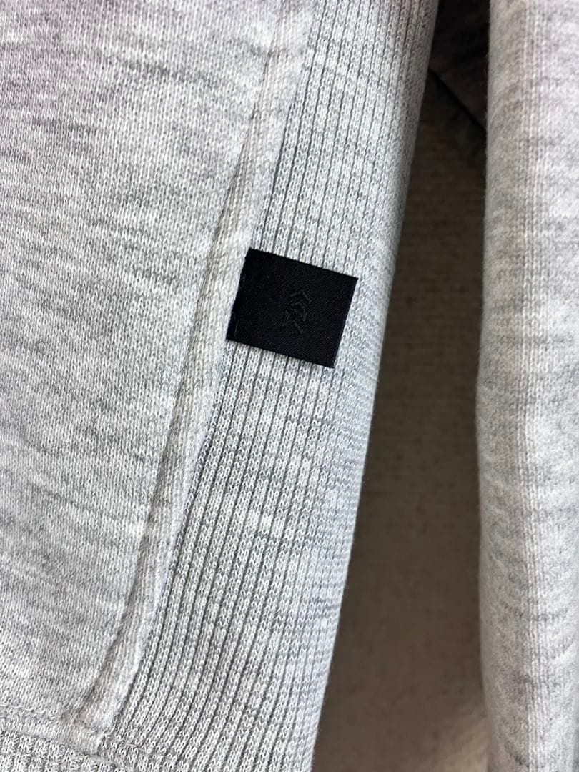 新品 ダイワピア39 TECH SWEAT グレー Sサイズ