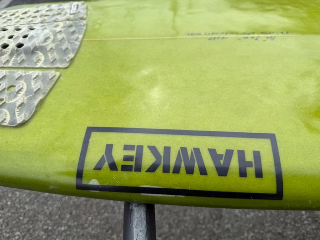 【にんじん】ジャスティスサーフボード HAWKEYモデル