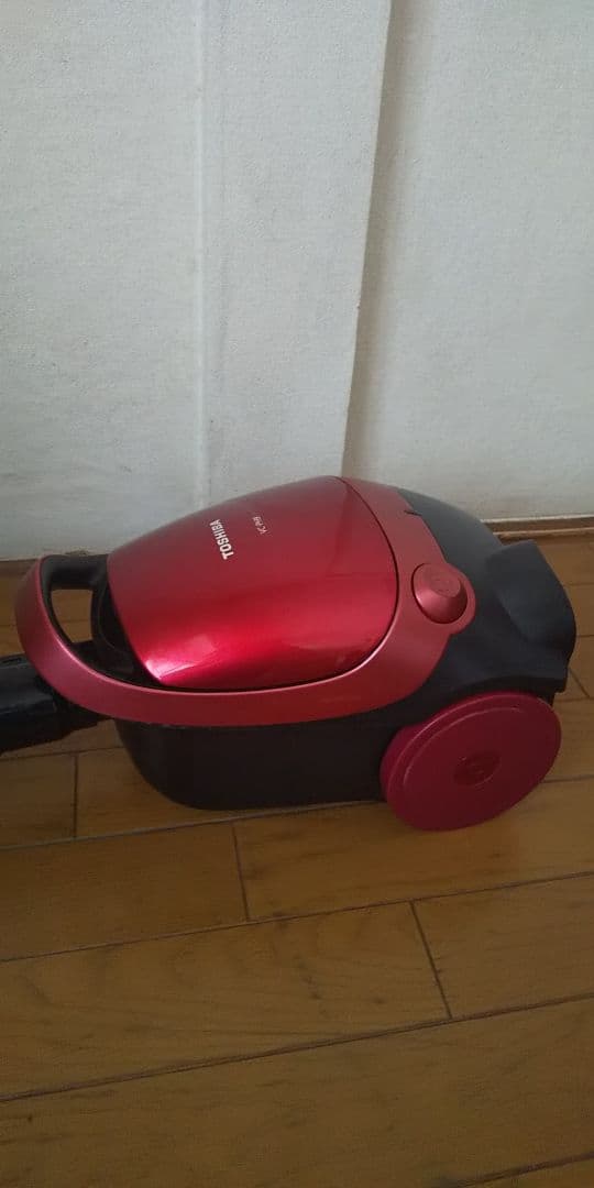 22年製❗軽量型、東芝、紙パック式掃除機(パワーノズル)