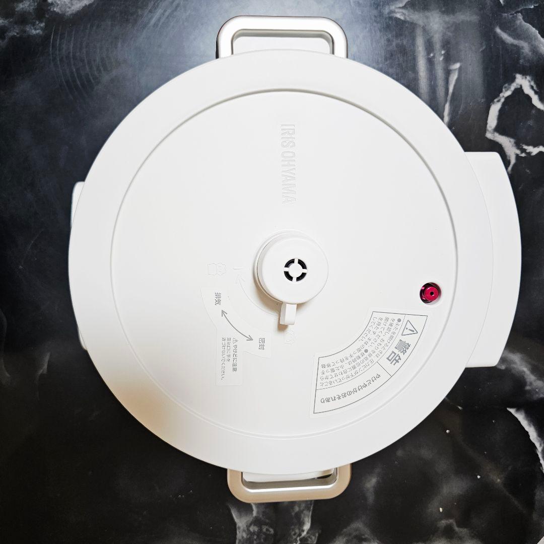 新品 IRIS OHYAMA 電気圧力鍋PC-MA4-W 4.0L 白