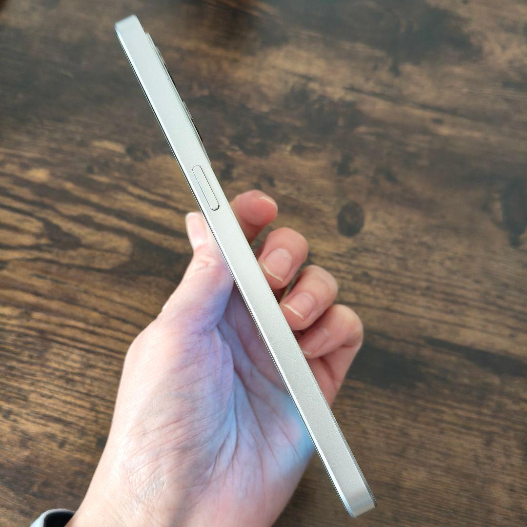 OPPO Reno9 A 本体