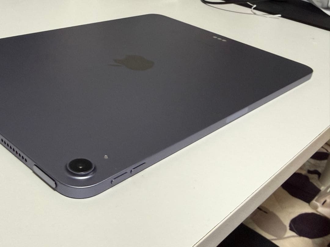 KGB様　美品 iPad Air M1(第5世代)パープル 64GB Wi-Fi