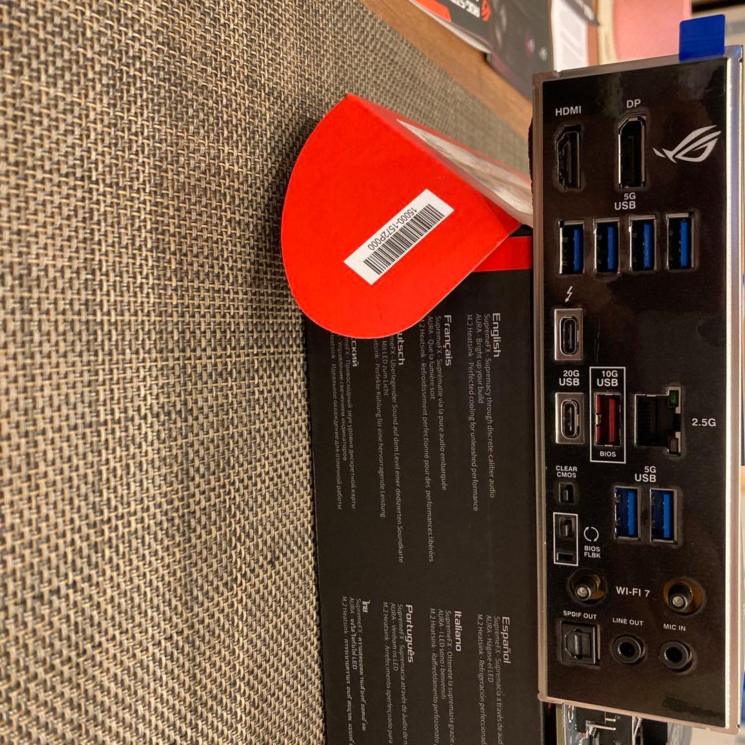 ROG STRIX B860-F GAMING WIFI マザーボード