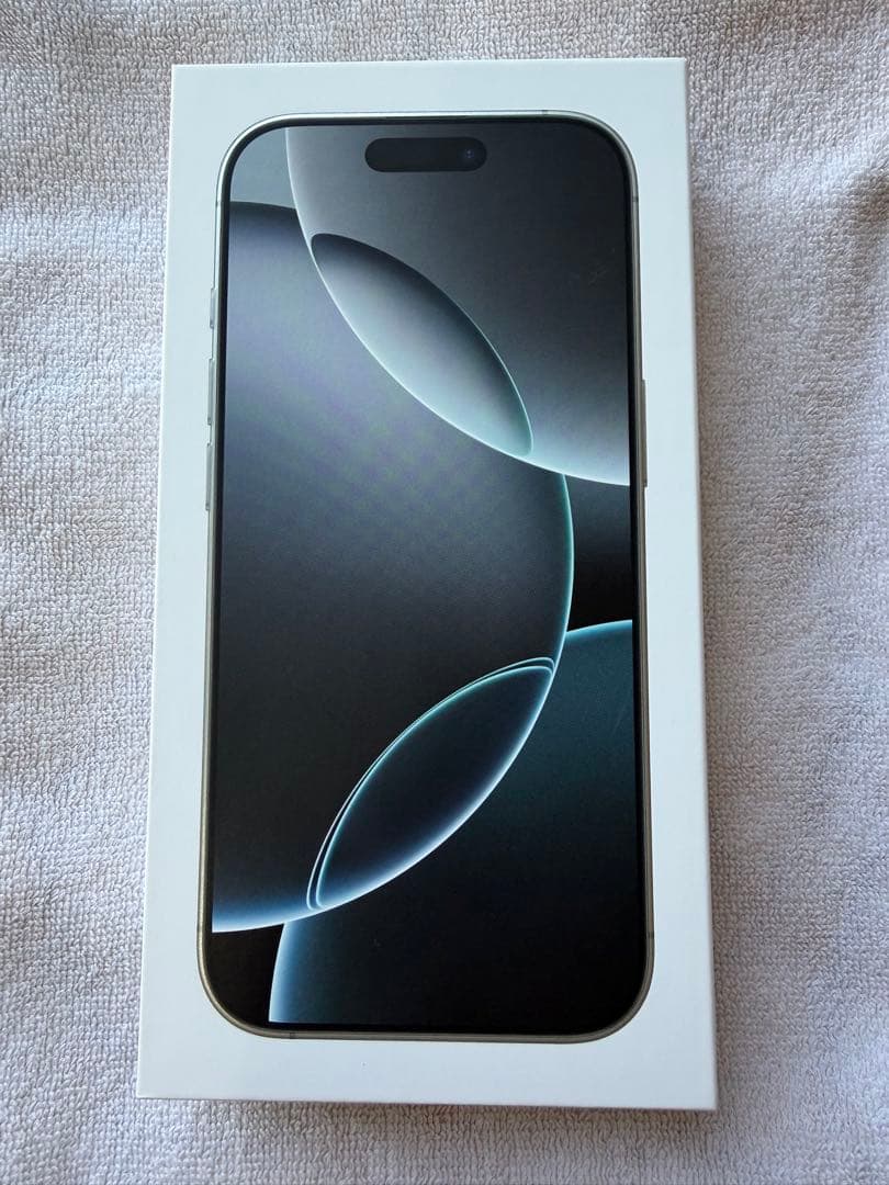 Apple iPhone 16 Pro 128GB 本体 ホワイトチタニウム