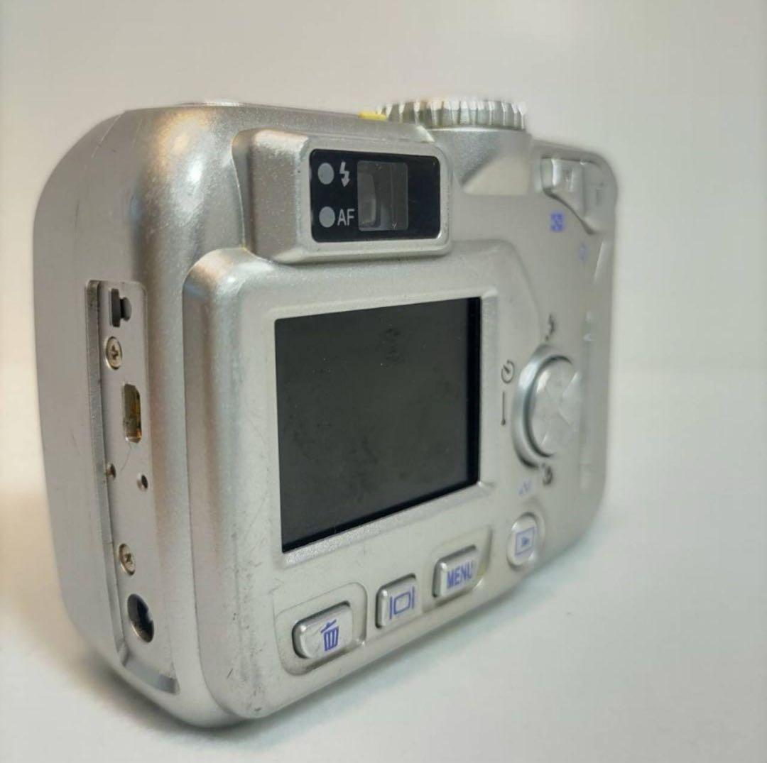 【お得！】ニコン COOLPIX 2100 オールドデジカメ オールドコンデジ