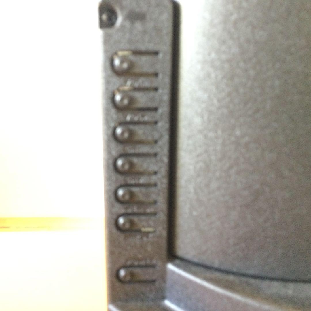 ティーズネットワーク　22V液晶テレビ LE-2212TS-BK　22年製