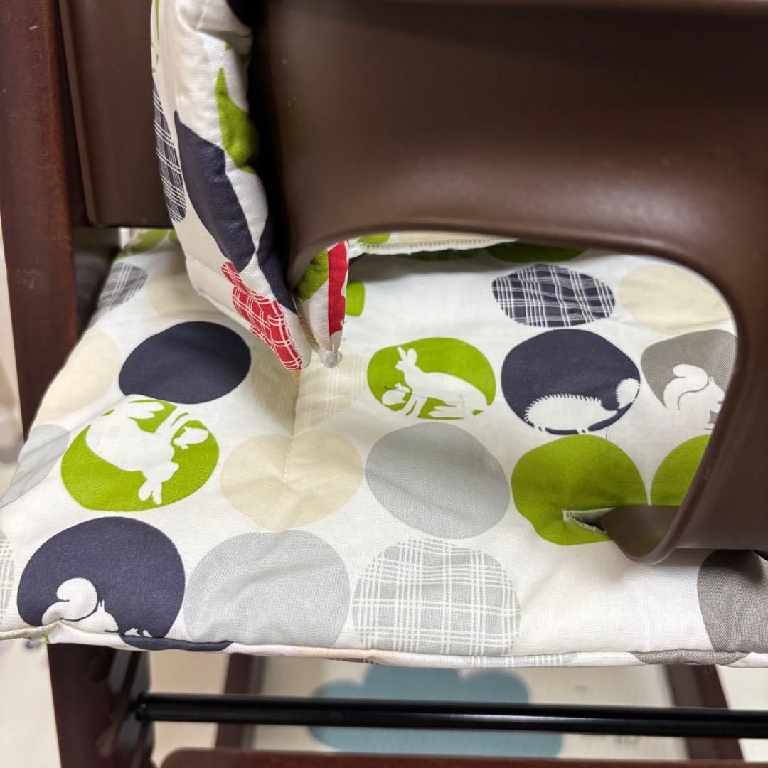 ぴのん！！ストッケstokke トリップトラップNo5ベビーガード付き