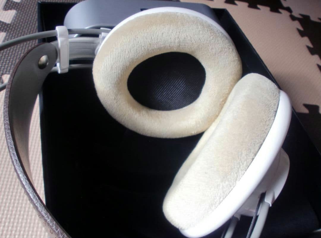 AKG K701 ヘッドホン