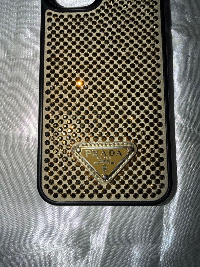 PRADA ストーン装飾 iPhoneケース13