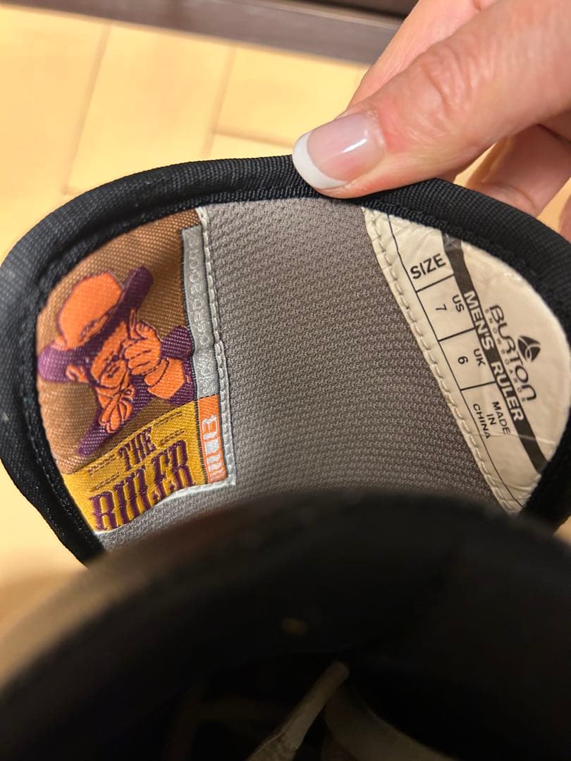 【値下げ】BURTON スノーボードブーツ MEN'S RULER 25cm