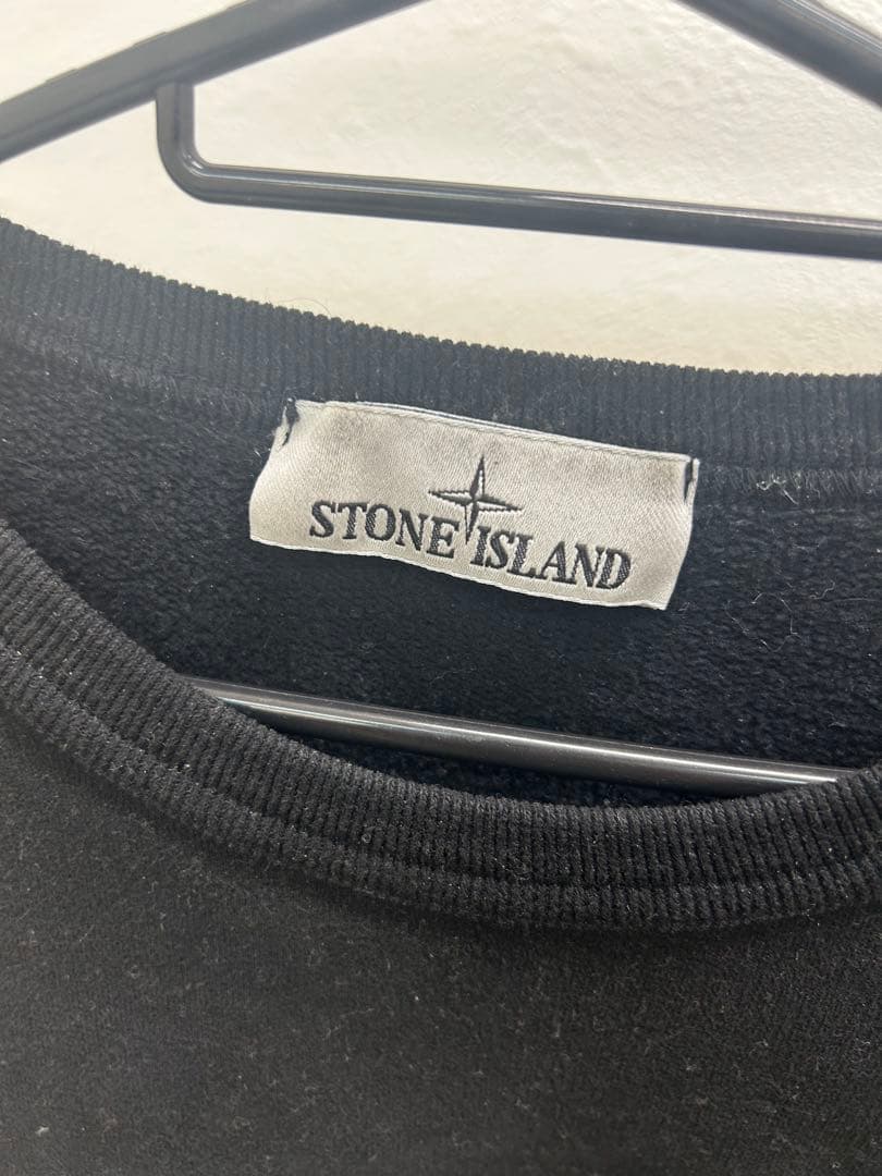 STONE  ブラック スウェットシャツ
