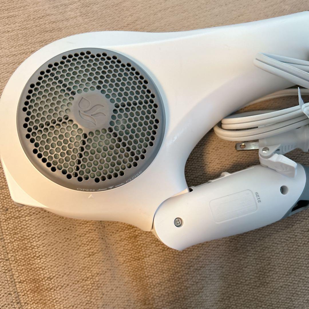 美品　Amway SATINIQUE サニテーク バランスイオンドライヤー