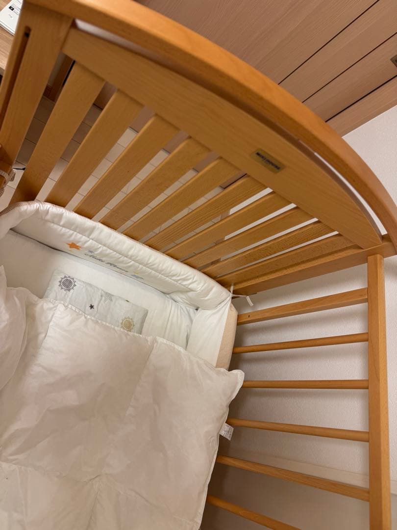 ミキハウス 木製ベビーベッド