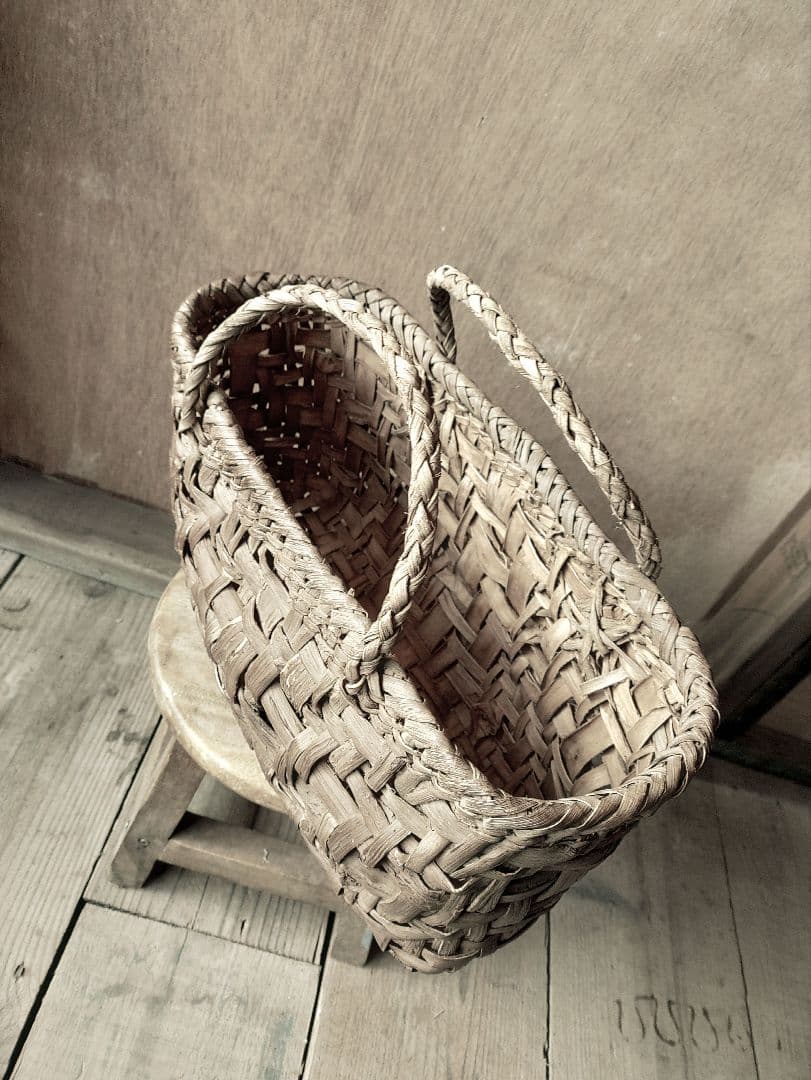 ぱ*ぽ様 信州安曇野の山葡萄かごバック 里山手仕事