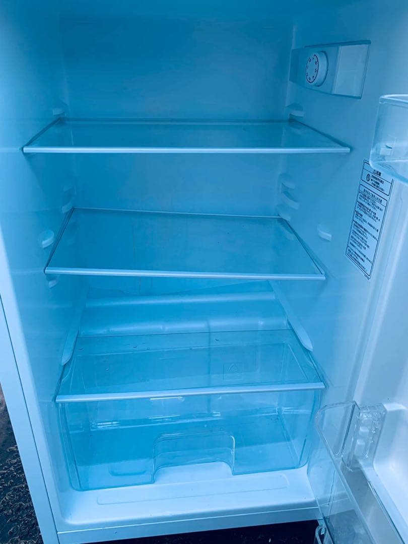 ♻️送料設置無料　Hisense ノンフロン冷凍冷蔵庫 HR-B12E2W