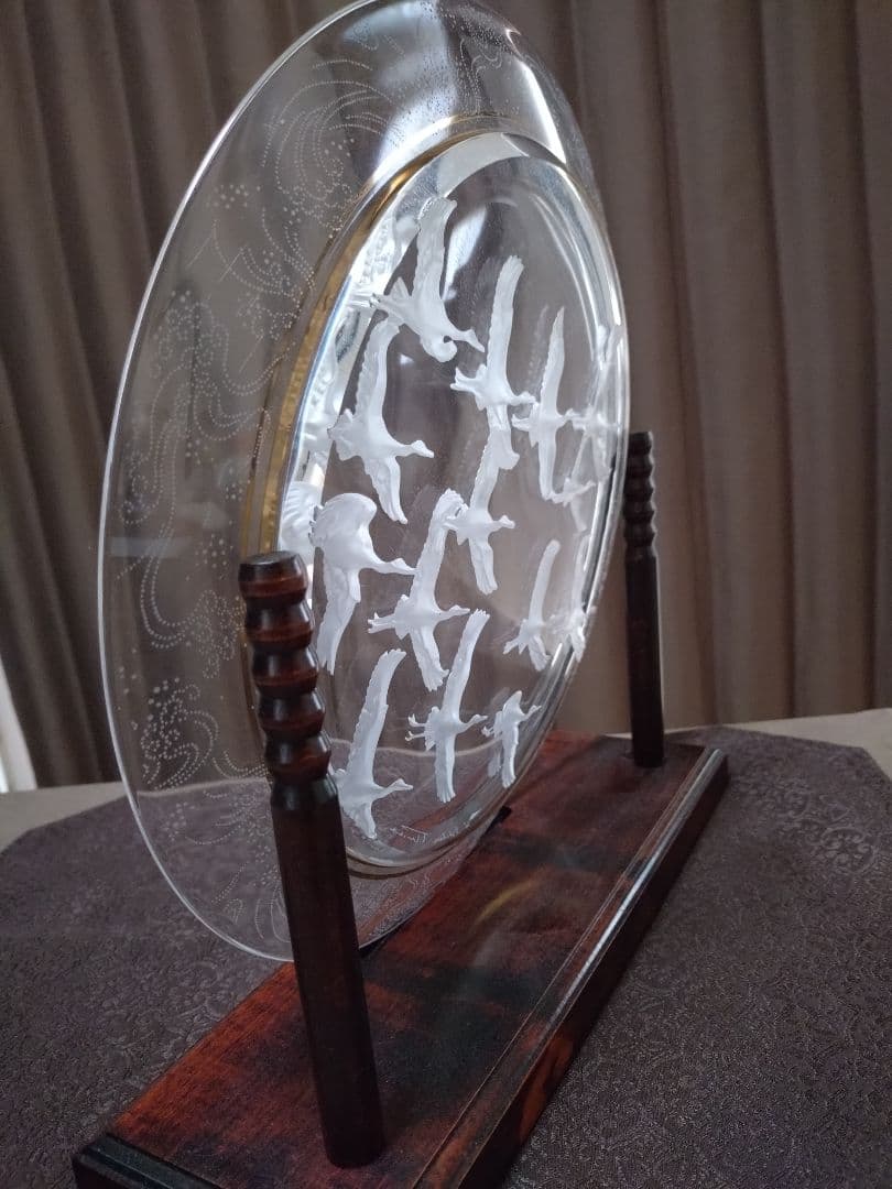 HOYAクリスタル　飛鶴金縁波文様大皿