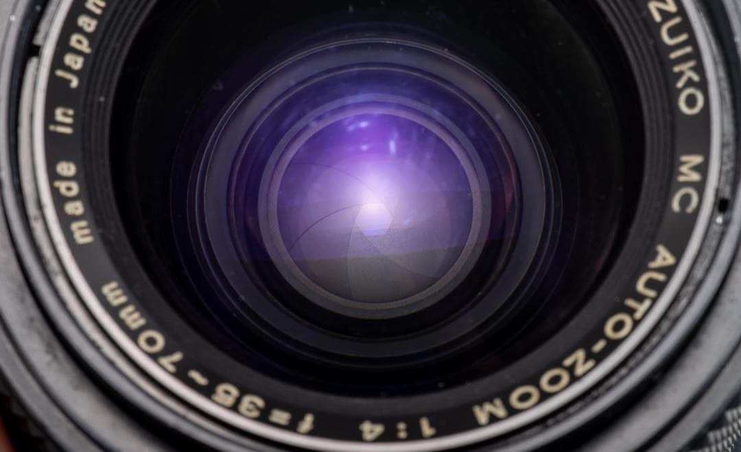 フィルムカメラ OLYMPUS OM30 /MC AUTO ZOOM f4 35-70 #32