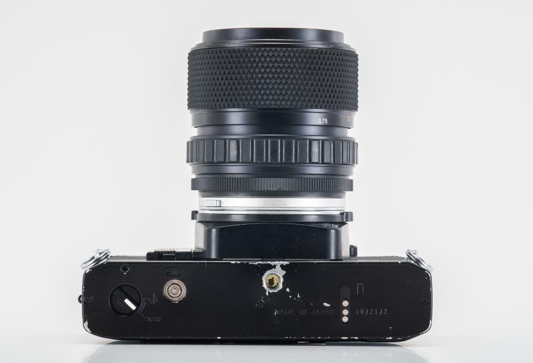 フィルムカメラ OLYMPUS OM30 /MC AUTO ZOOM f4 35-70 #32