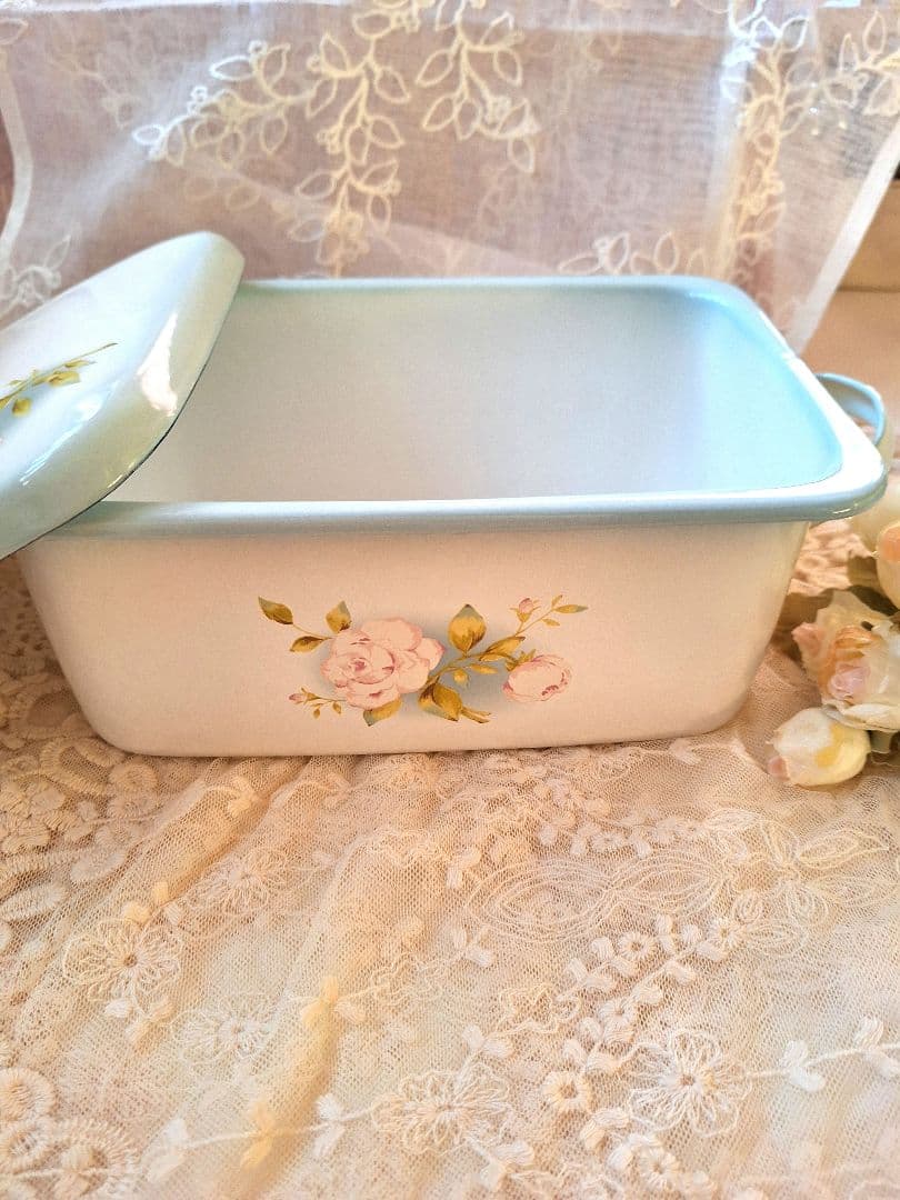 イマンポワージュブルー角ストッカー