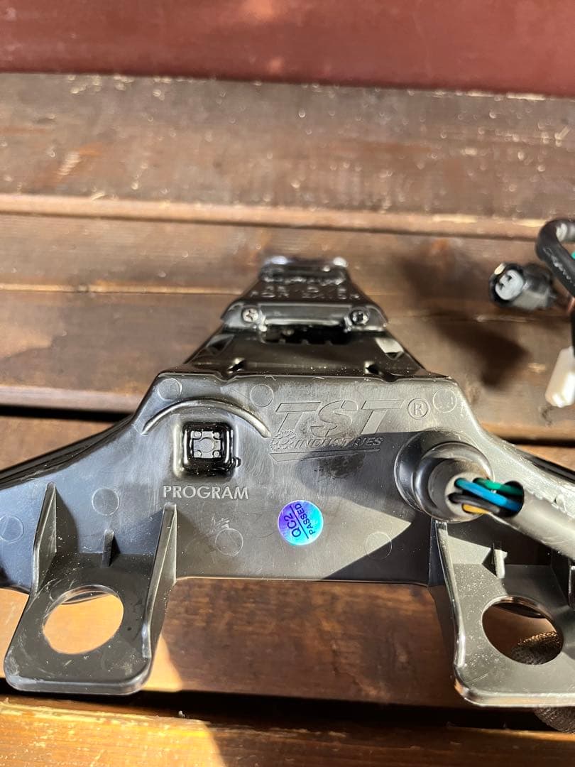 TST Industries テールライト ZX10R