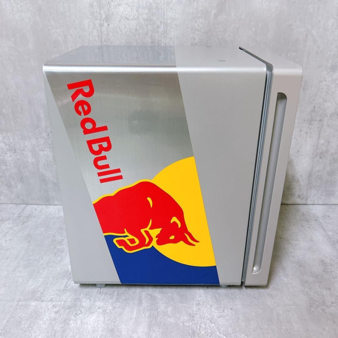 【超希少】非売品 Red Bull 新型 LED ミニ冷蔵庫 小型冷蔵庫