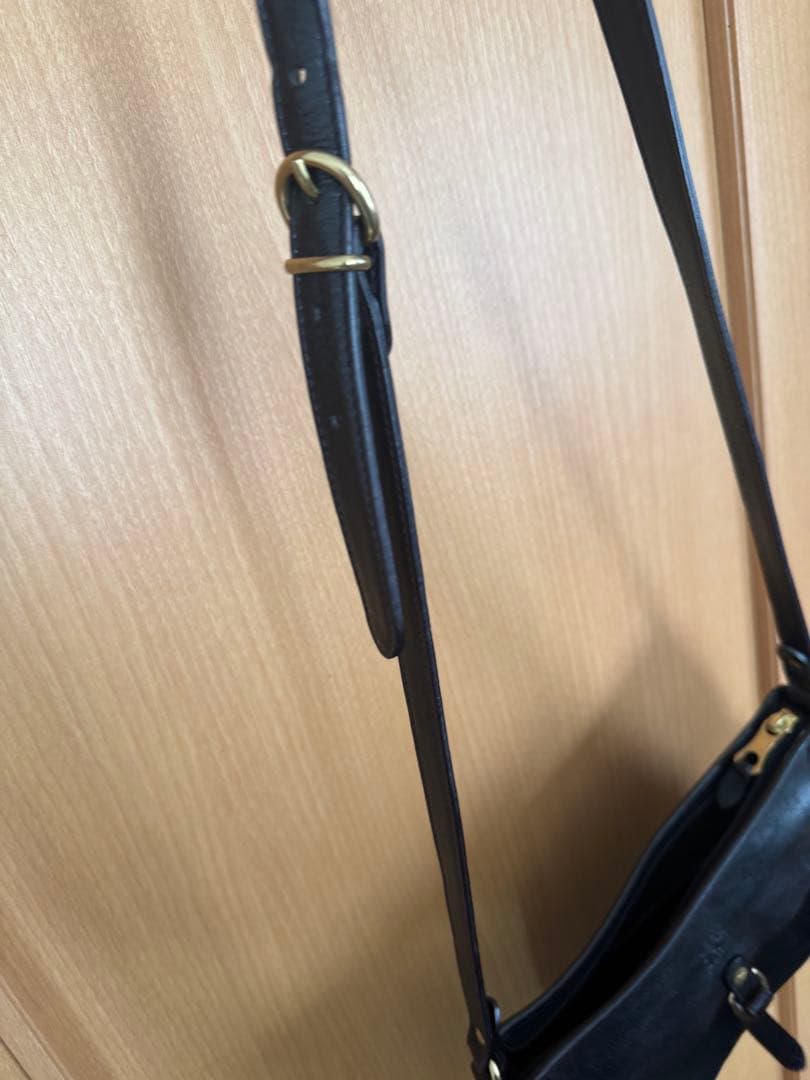 美品　イルビゾンテ　ショルダーバッグ