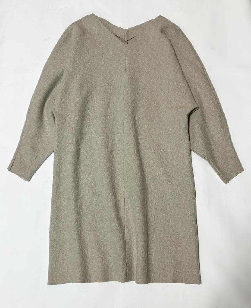 ブークレワンピース BEARDSLEY