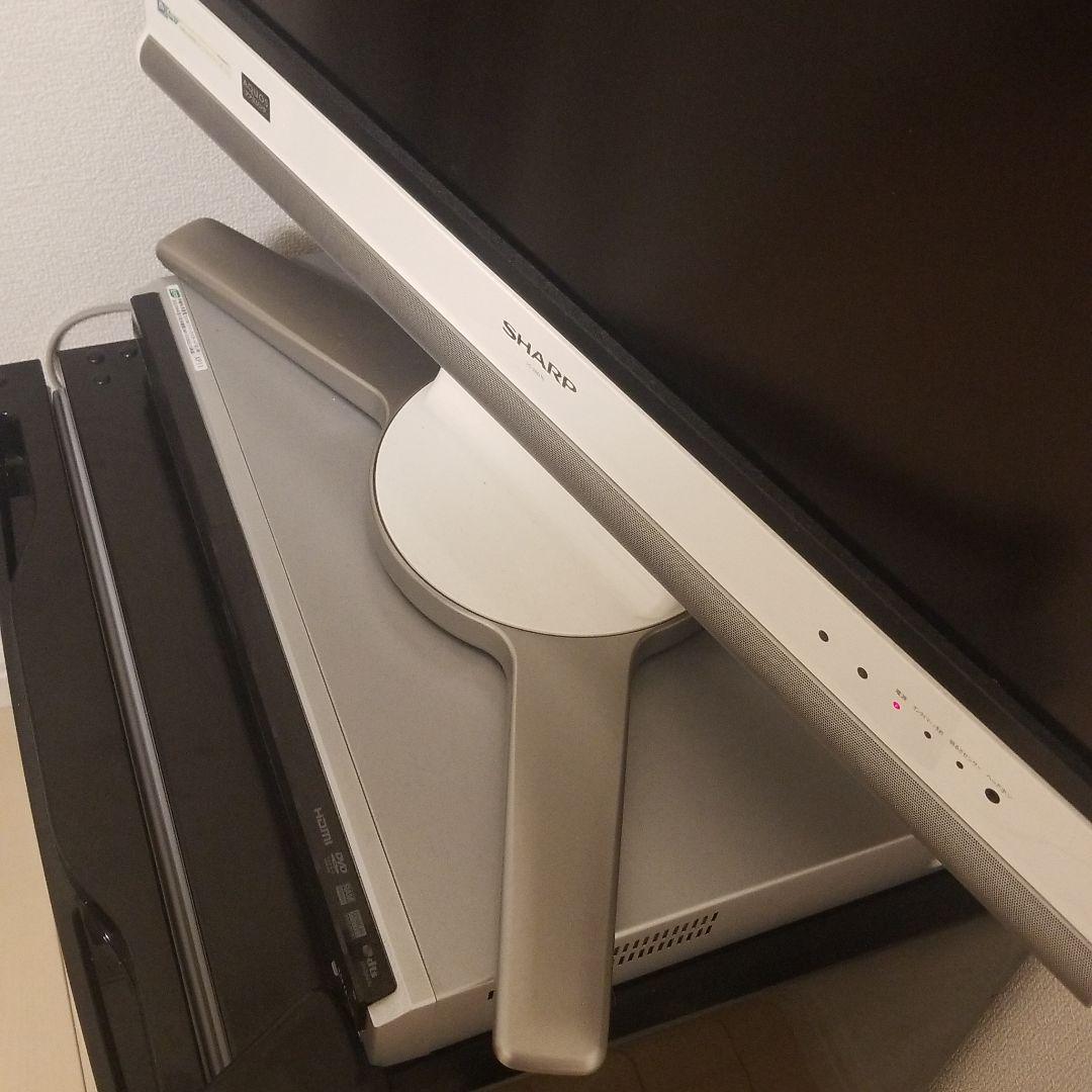 液晶テレビ SHARP AQUOS LC-26D10